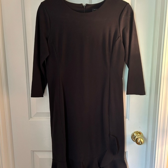 Ann Taylor Ponte Ruffle Hem Black Dress // Size 6 - Picture 2 of 6
